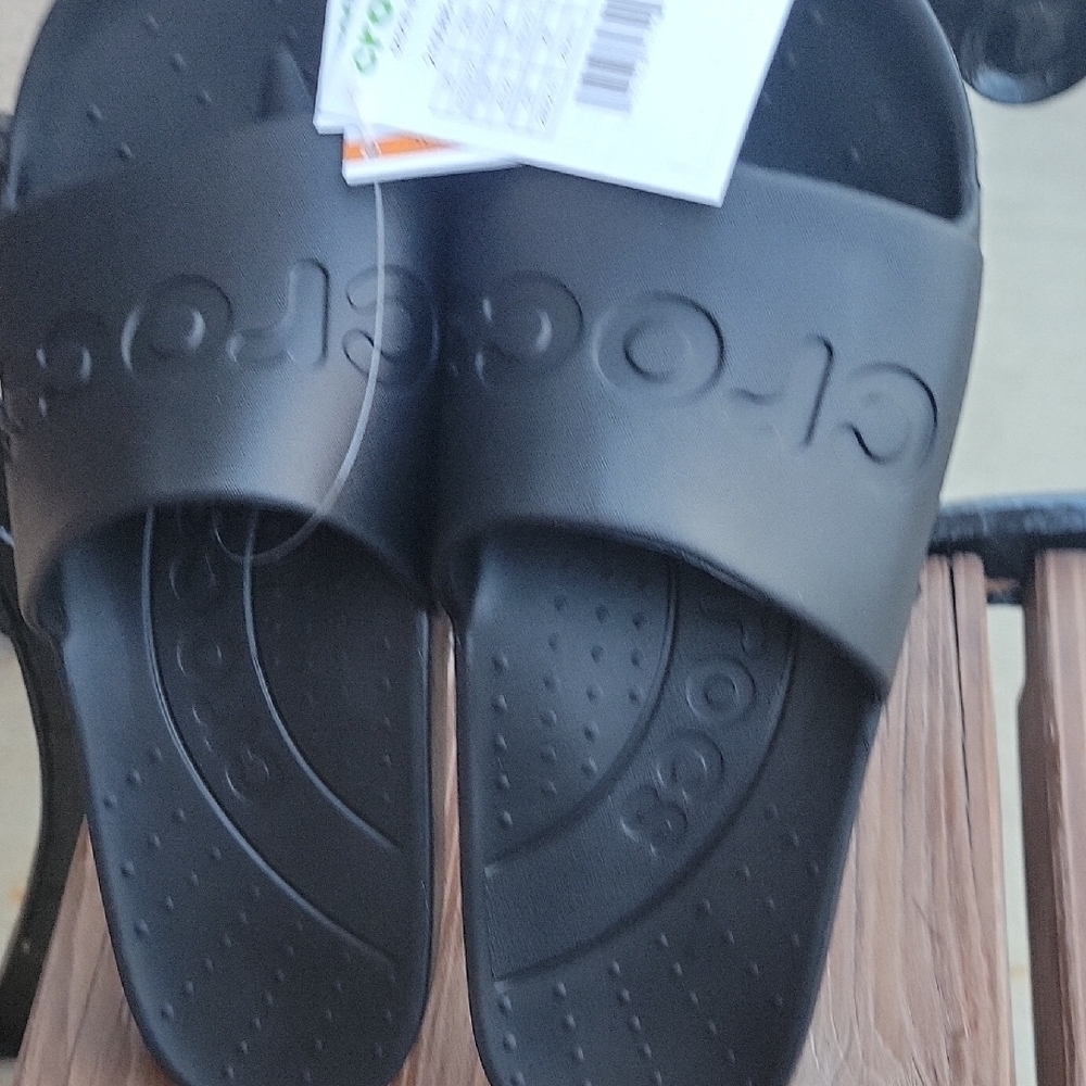 CROCS Unisex Slide Sandals Size 10 - Picture 5 of 7